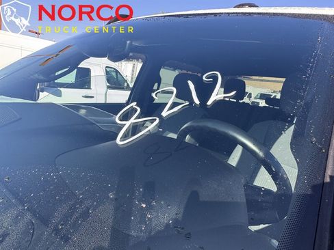 Used 2024 RAM 2500 Big Horn image 33