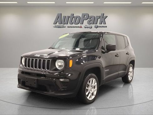 Certified 2023 Jeep Renegade Latitude AWD/4WD image 6