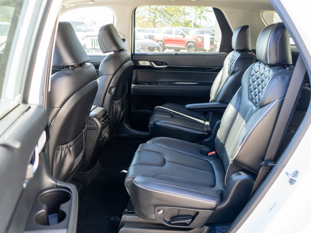Used 2021 Hyundai Palisade Limited AWD/4WD image 14