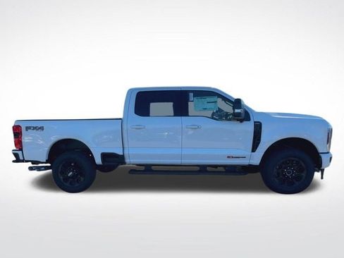 New 2026 Ford F250 Lariat w/ Black Appearance Package AWD/4WD image 10