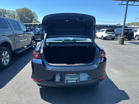 Used 2024 MAZDA MAZDA3 s FWD image 11