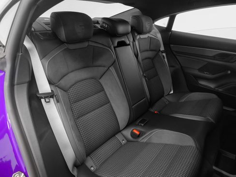 New 2025 Porsche Taycan 4 image 27