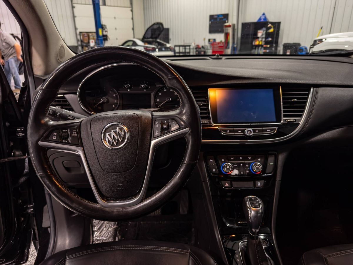 Used 2017 Buick Encore Premium w/ Experience Buick Package FWD image 10