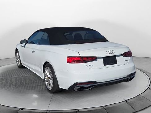 Used 2022 Audi A5 2.0T Premium image 3