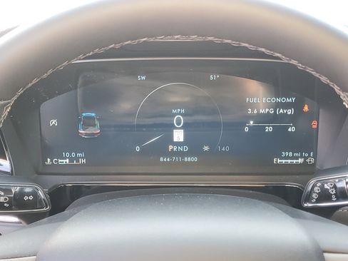 New 2026 Lincoln Corsair Premiere image 19