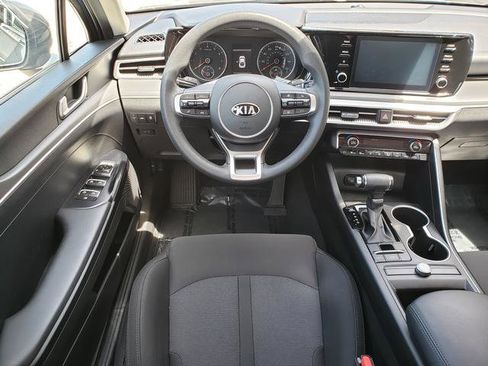 Used 2021 Kia K5 LXS FWD image 15