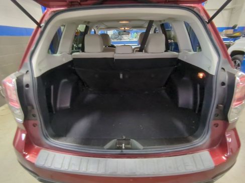 Used 2018 Subaru Forester 2.5i Premium image 12