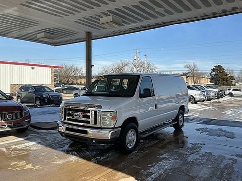 Used 2008 Ford E-250 and Econoline 250 E250 VAN image 1