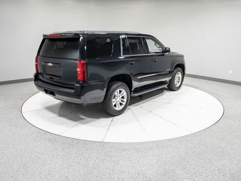 Used 2017 Chevrolet Tahoe LS w/ Skid Plate Package AWD/4WD image 31