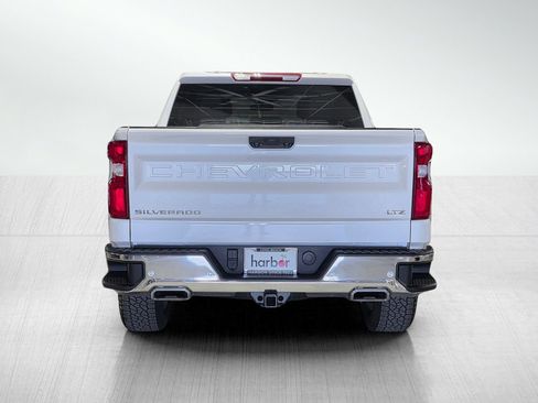 Used 2025 Chevrolet Silverado 1500 LTZ w/ Z71 Off-Road Package AWD/4WD image 6