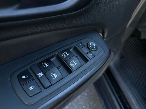 Used 2022 Jeep Cherokee Trailhawk w/ Sun, Sound & Nav Group image 37