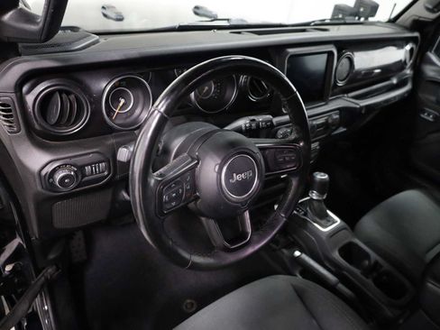 Used 2020 Jeep Wrangler Unlimited Sport AWD/4WD image 4