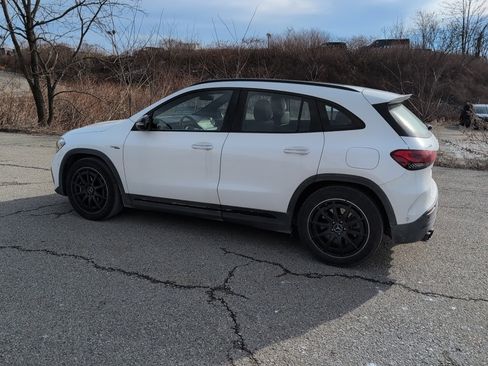 Used 2023 Mercedes-Benz GLA 45 AMG 4MATIC image 4