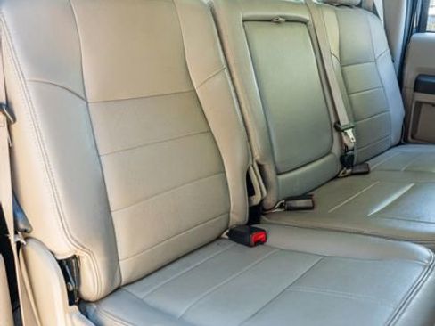 Used 2008 Ford F250 Lariat image 39