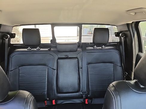 Used 2024 Ford Ranger Lariat w/ FX4 Off-Road Package image 10