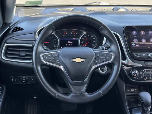 Used 2022 Chevrolet Equinox Premier image 8