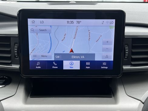 Used 2023 Ford Explorer XLT w/ Equipment Group 202A image 25