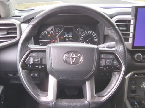 Used 2023 Toyota Tundra Limited image 17