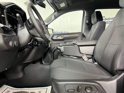 New 2025 Chevrolet Silverado 1500 LT image 14