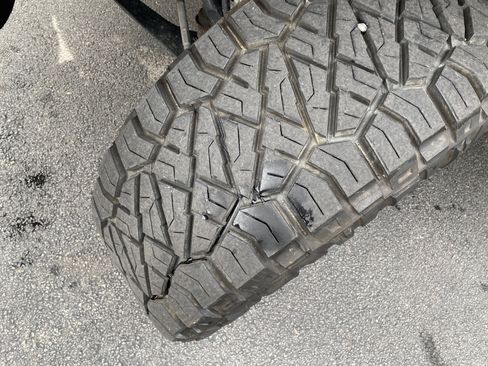 Used 2025 Chevrolet Silverado 2500 LT w/ Trail Boss Package image 13