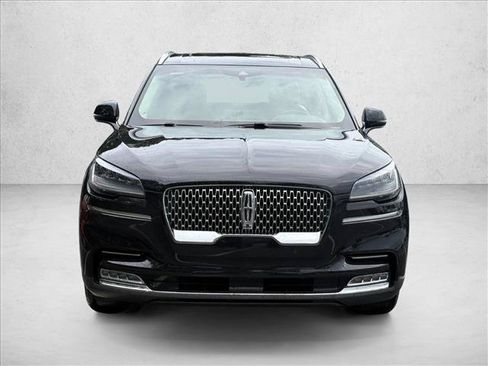 Used 2020 Lincoln Aviator Reserve w/ Equipment Group 201A RWD image 2