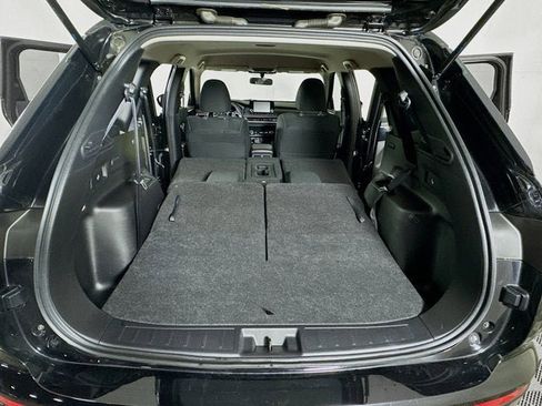 Used 2024 Mitsubishi Outlander ES image 24