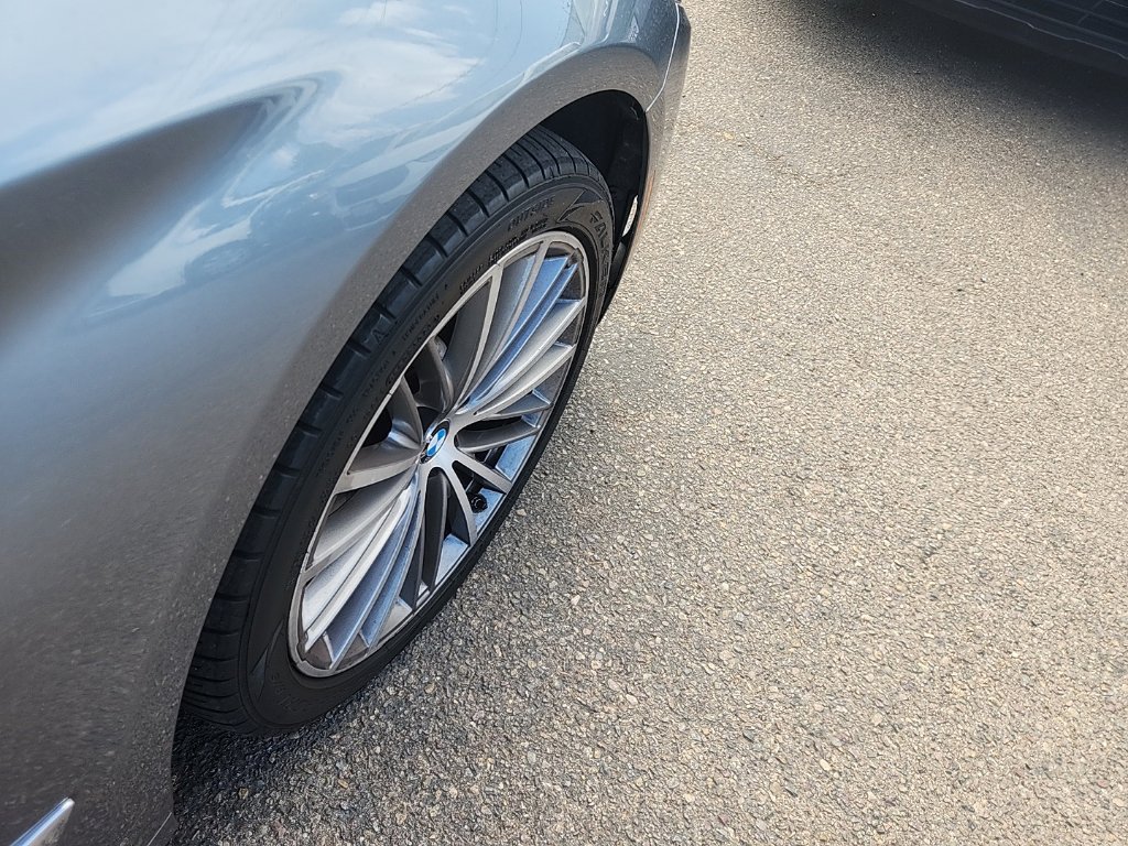 Used 2018 BMW 530i RWD image 15