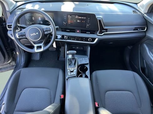 Used 2024 Kia Sportage LX image 22