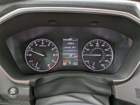 New 2025 Subaru Ascent Limited image 3