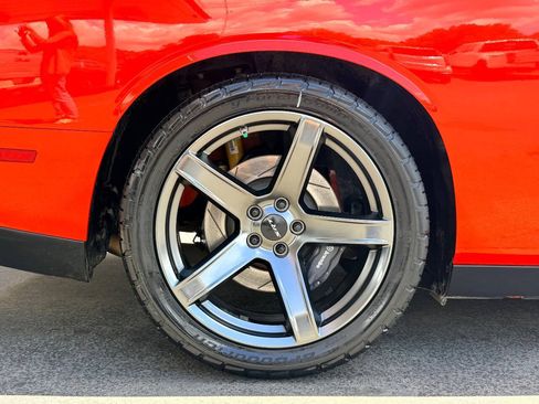 Used 2019 Dodge Challenger SRT Hellcat Redeye RWD image 12