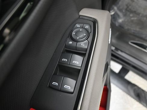 Used 2022 Chevrolet Silverado 1500 ZR2 image 20