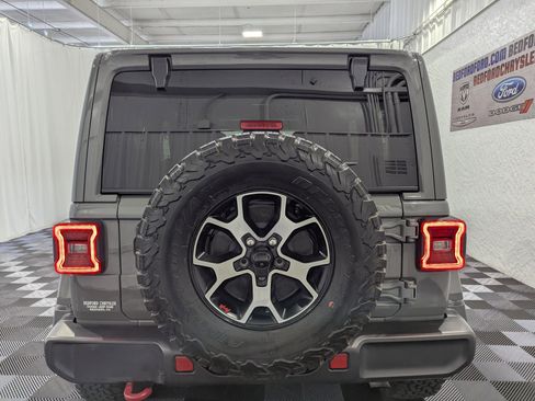Used 2021 Jeep Wrangler Unlimited Rubicon AWD/4WD image 8