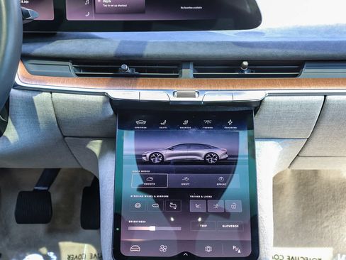 Used 2023 Lucid Air Grand Touring AWD/4WD image 13