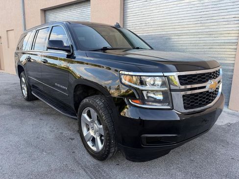 Used 2017 Chevrolet Tahoe LS RWD image 2
