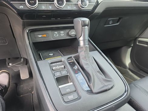 Used 2023 Honda CR-V EX-L image 18