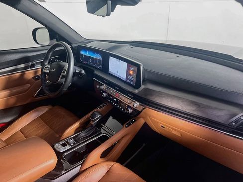 Certified 2023 Kia Telluride SX Prestige X-Pro AWD/4WD image 31