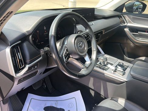 Used 2024 MAZDA CX-90 Plug-In Hybrid w/ Preferred AWD/4WD image 16