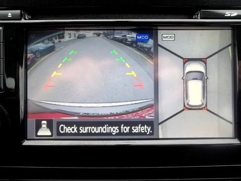 Used 2015 Nissan Rogue SL w/ SL Premium Package image 26