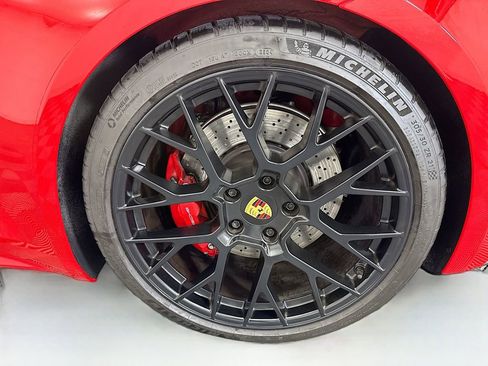 Used 2024 Porsche 911 Carrera GTS image 28