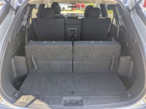 Used 2025 Mitsubishi Outlander ES image 13
