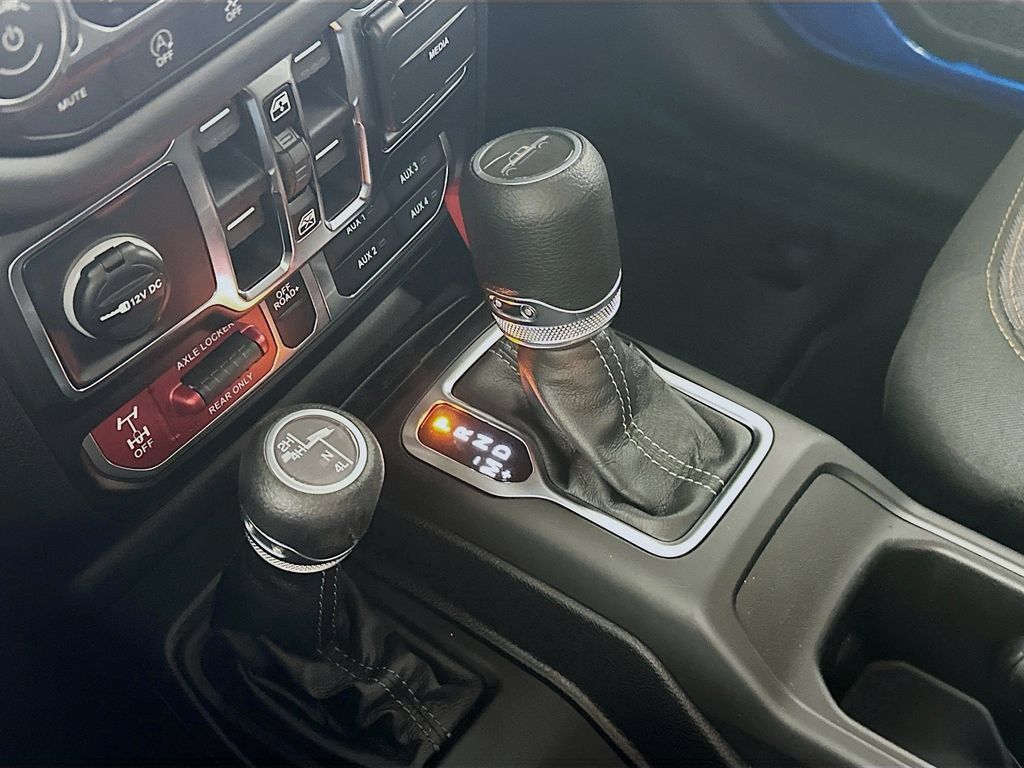 New 2026 Jeep Gladiator Mojave AWD/4WD image 12