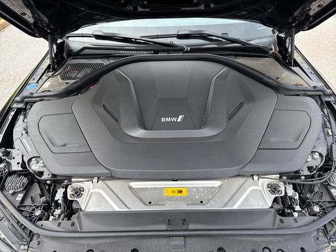 Used 2023 BMW i4 eDrive40 w/ Premium Package RWD image 34