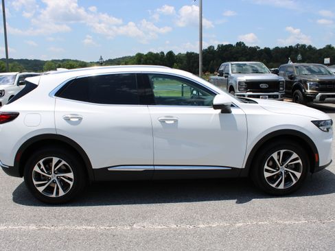 Used 2023 Buick Envision Essence AWD/4WD image 5