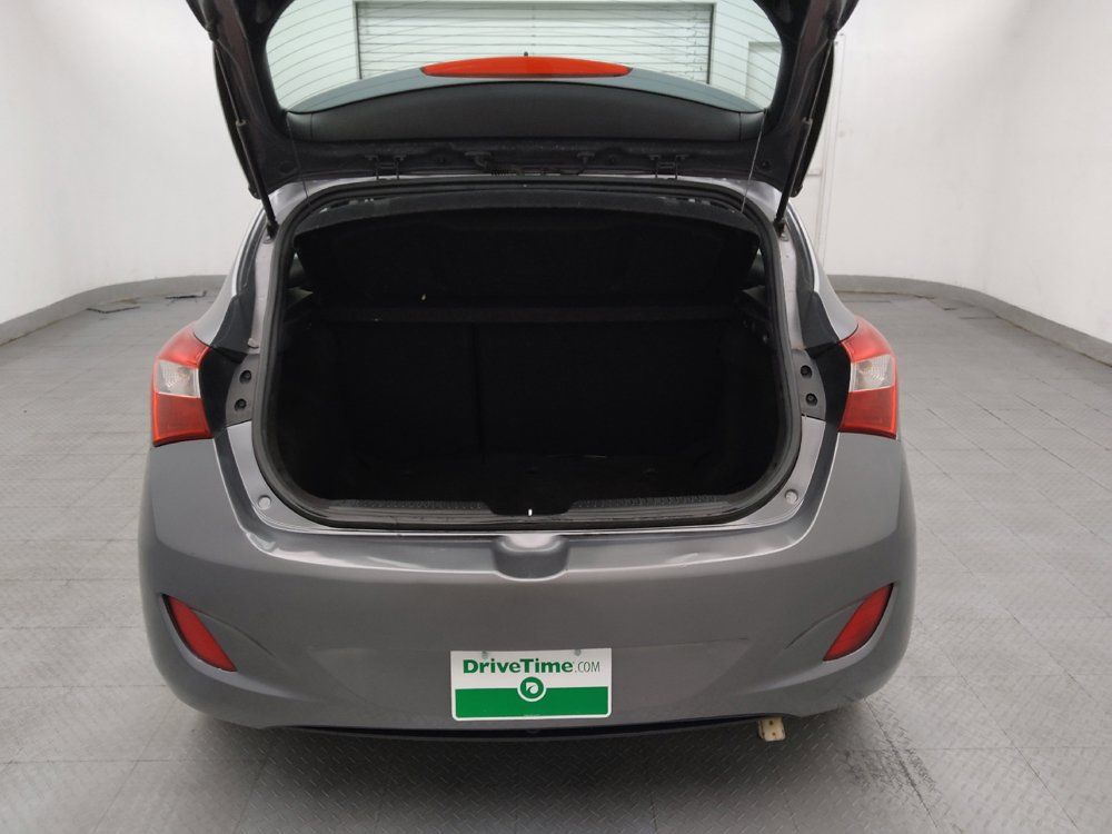 Used 2017 Hyundai Elantra GT FWD image 29