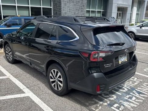 Used 2020 Subaru Outback Premium AWD/4WD image 4