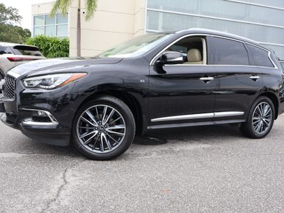 Used 2019 INFINITI QX60 Luxe w/ Sensory Package