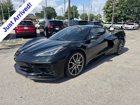 Used 2024 Chevrolet Corvette Stingray Preferred Cpe w/ Z51 Performance Package RWD image 5