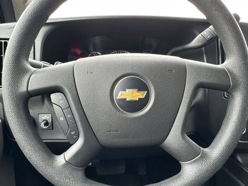 Used 2020 Chevrolet Express 3500 LS RWD image 26