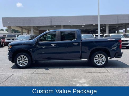 Used 2022 Chevrolet Silverado 1500 Custom AWD/4WD image 5
