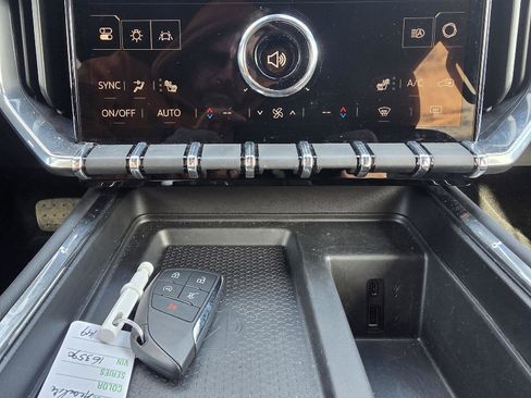 New 2025 GMC Acadia Elevation w/ Elevation Premium Package image 20